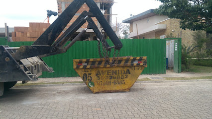 Avenida Caçambas em São José dos Campos - SP